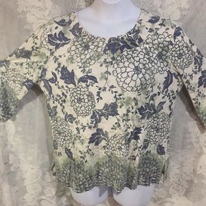 Alfred Dunner Woman’s Large blouse.